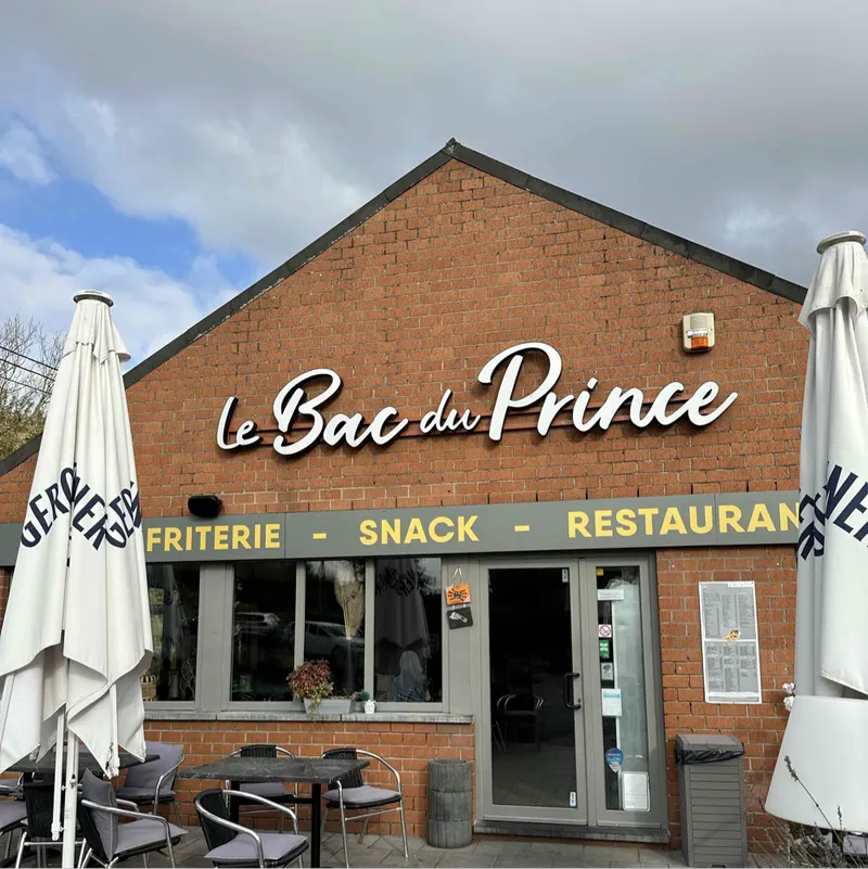 Le Bac du Prince — Hastière